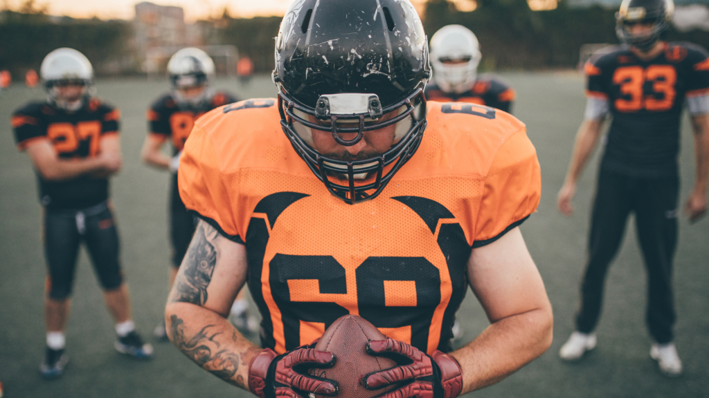 NFL Players Get a Doctor-Prescribed MMJ Card