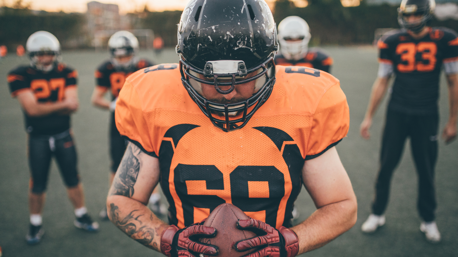 NFL Players Get a Doctor-Prescribed MMJ Card